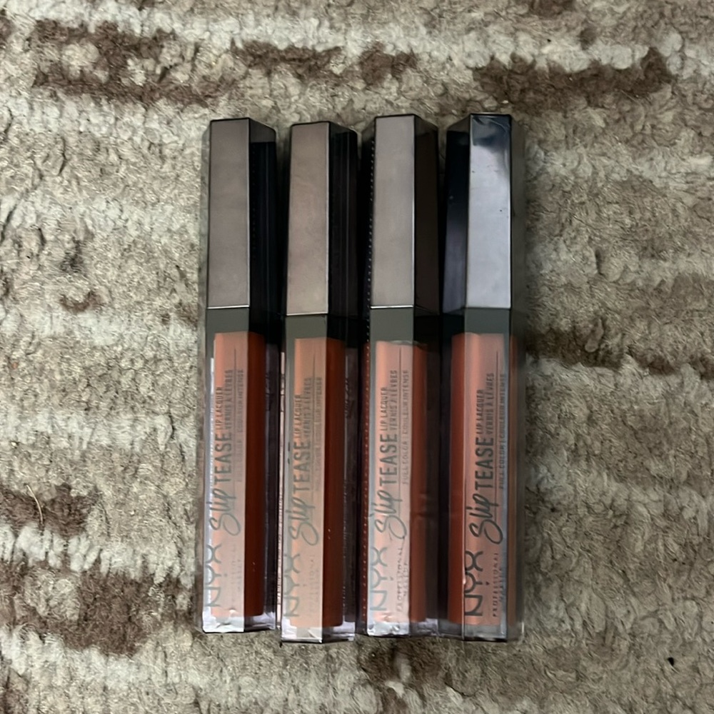 ✨ NYX Slip Tease Lip Gloss - 4 Pack Bundle Set